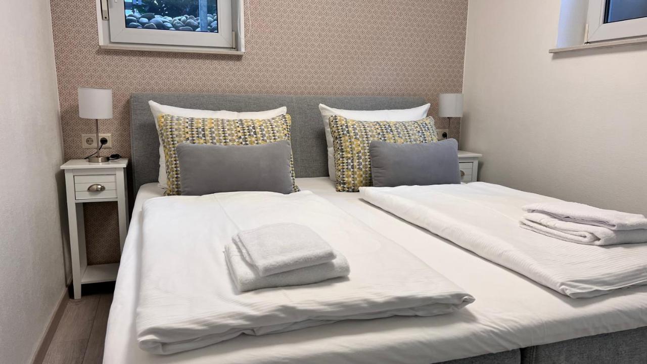 Awad'S White Apartment รูสท์ ภายนอก รูปภาพ